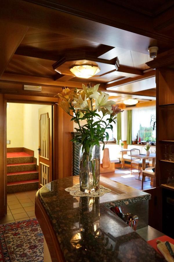 Hotel Binelli Pinzolo Buitenkant foto
