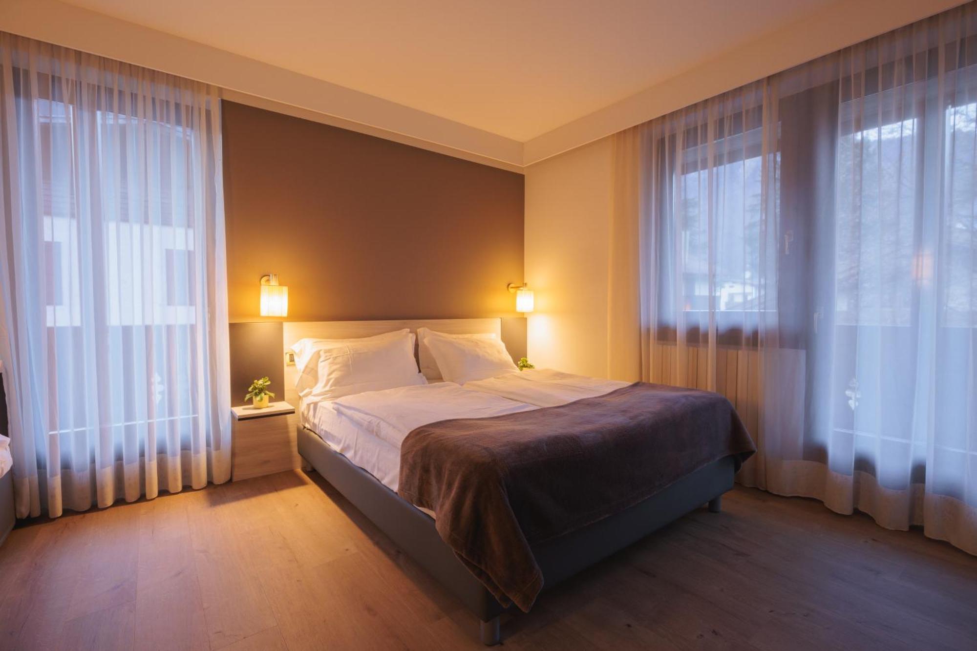 Hotel Binelli Pinzolo Buitenkant foto