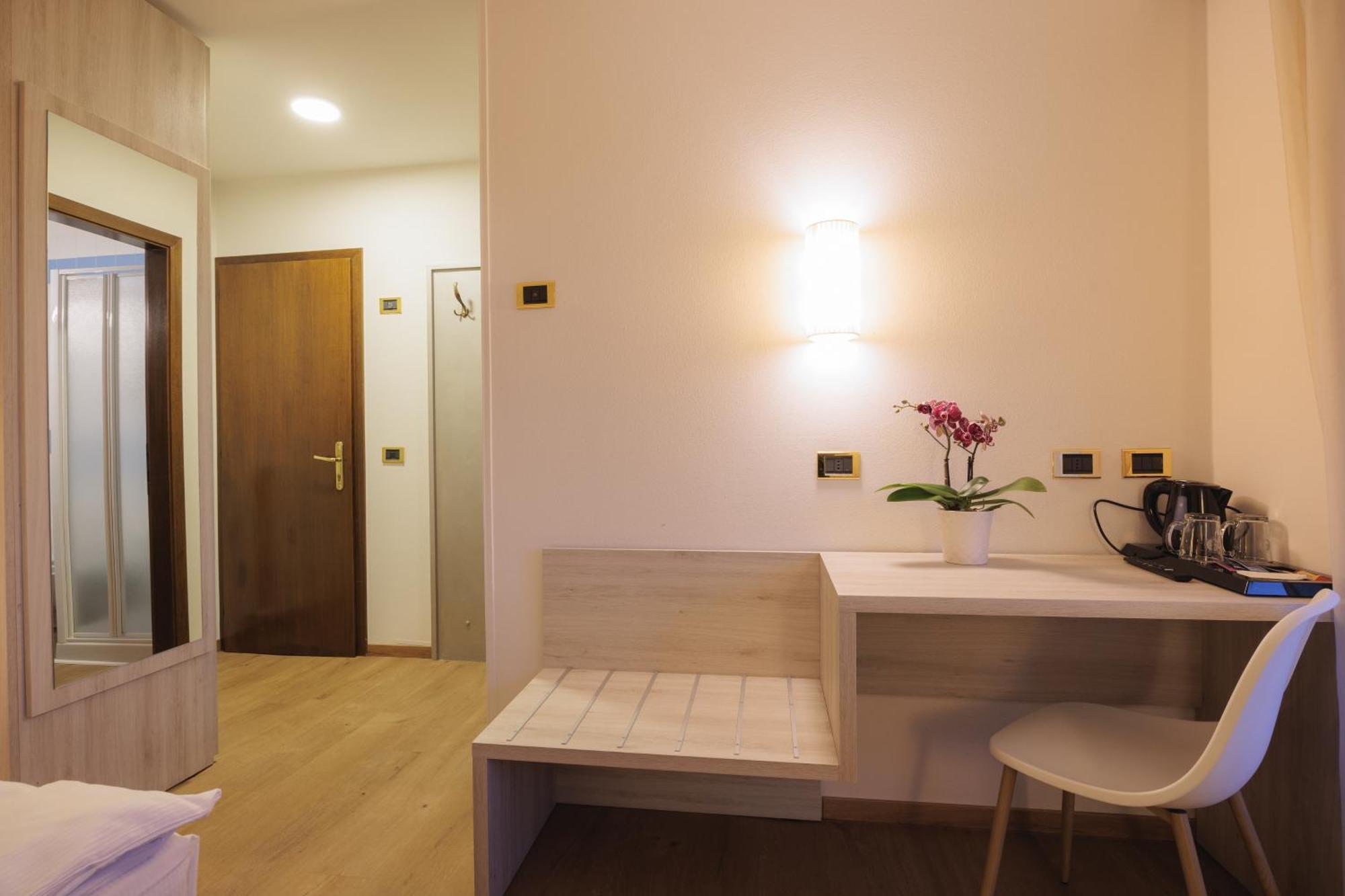 Hotel Binelli Pinzolo Buitenkant foto
