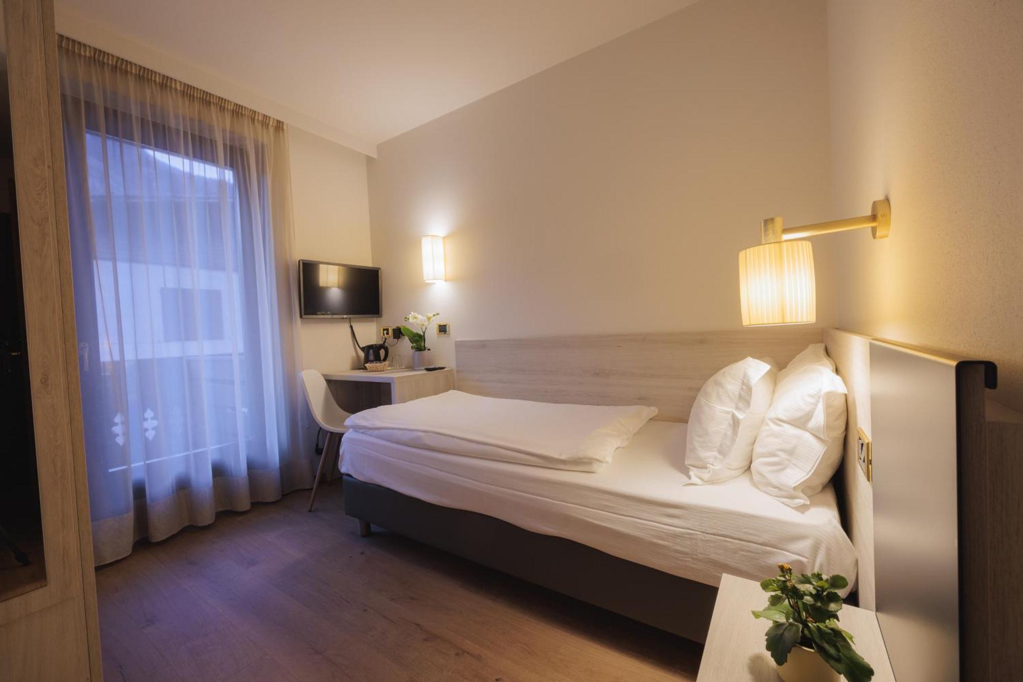 Hotel Binelli Pinzolo Buitenkant foto