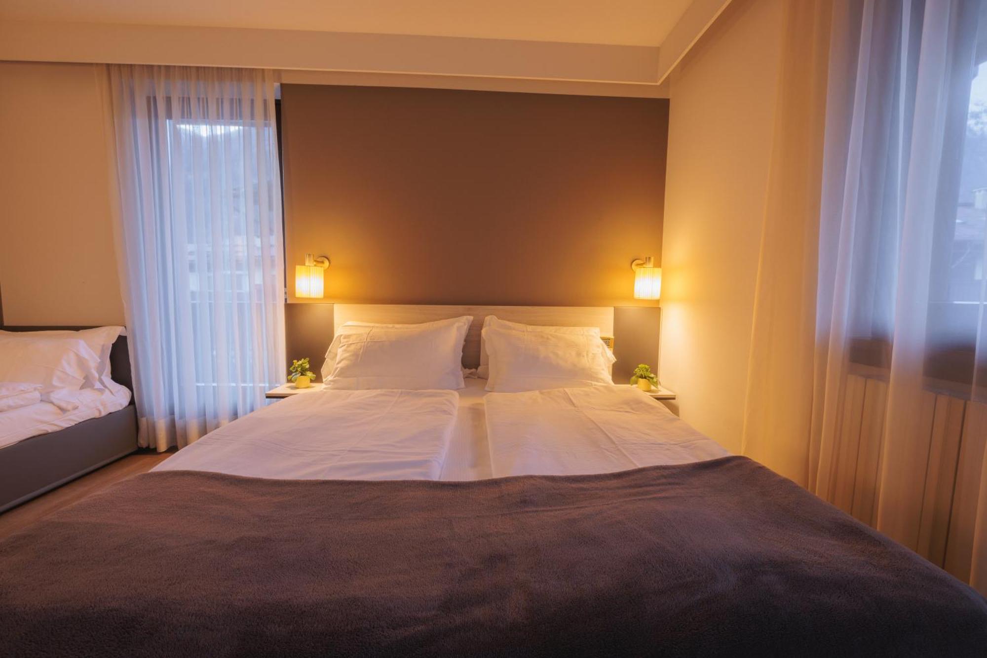Hotel Binelli Pinzolo Buitenkant foto